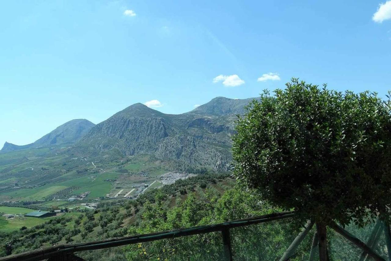 בית הארחה Valle de Abdalagís 	Mirador De La Era מראה חיצוני תמונה